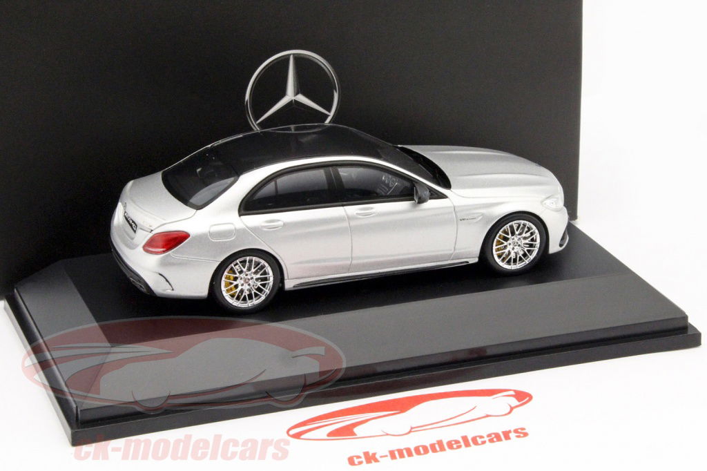 Spark 1:43 Mercedes-Benz AMG C 63 (W205) iridium silver
