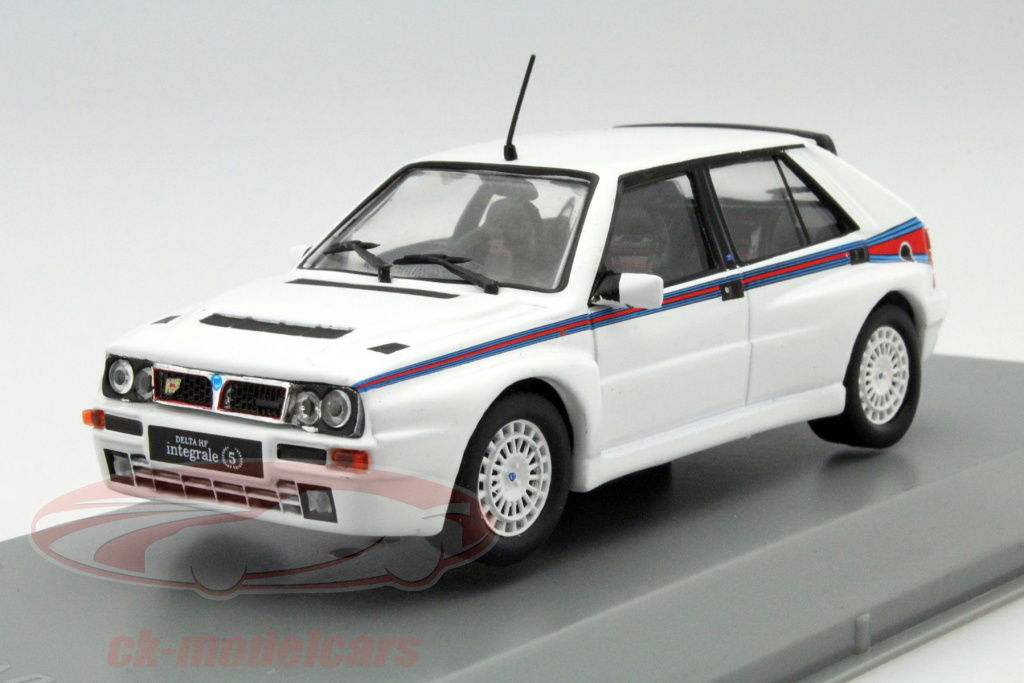 whitebox-1-43-lancia-delta-integrale-martini-ano-1992-blanco-wb242/