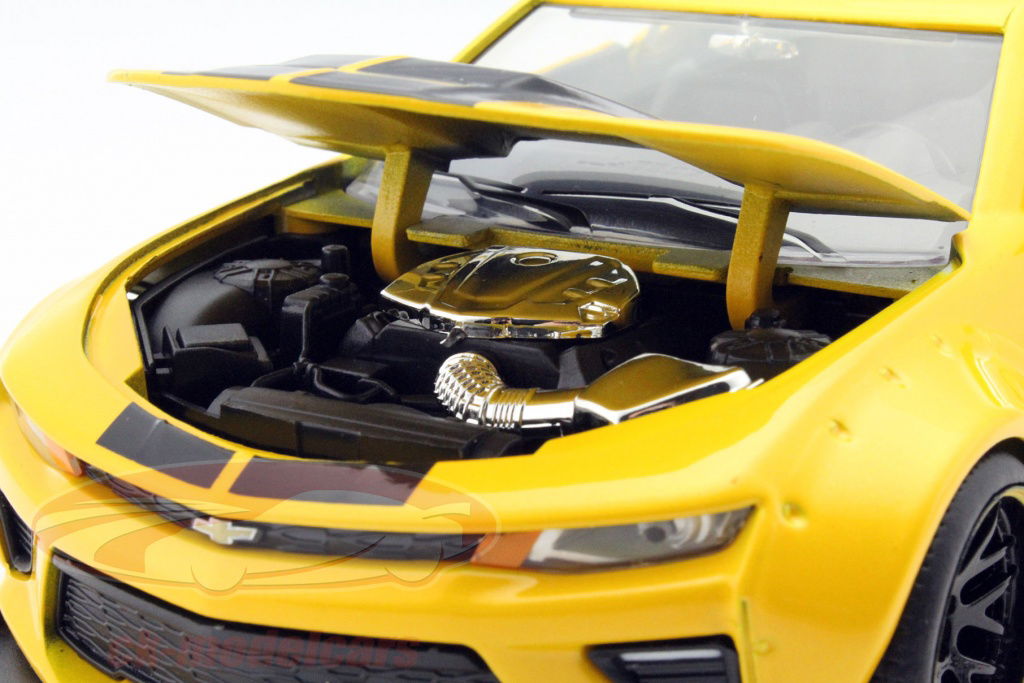 Jadatoys 1:24 Chevrolet Camaro SS Year 2016 yellow / black