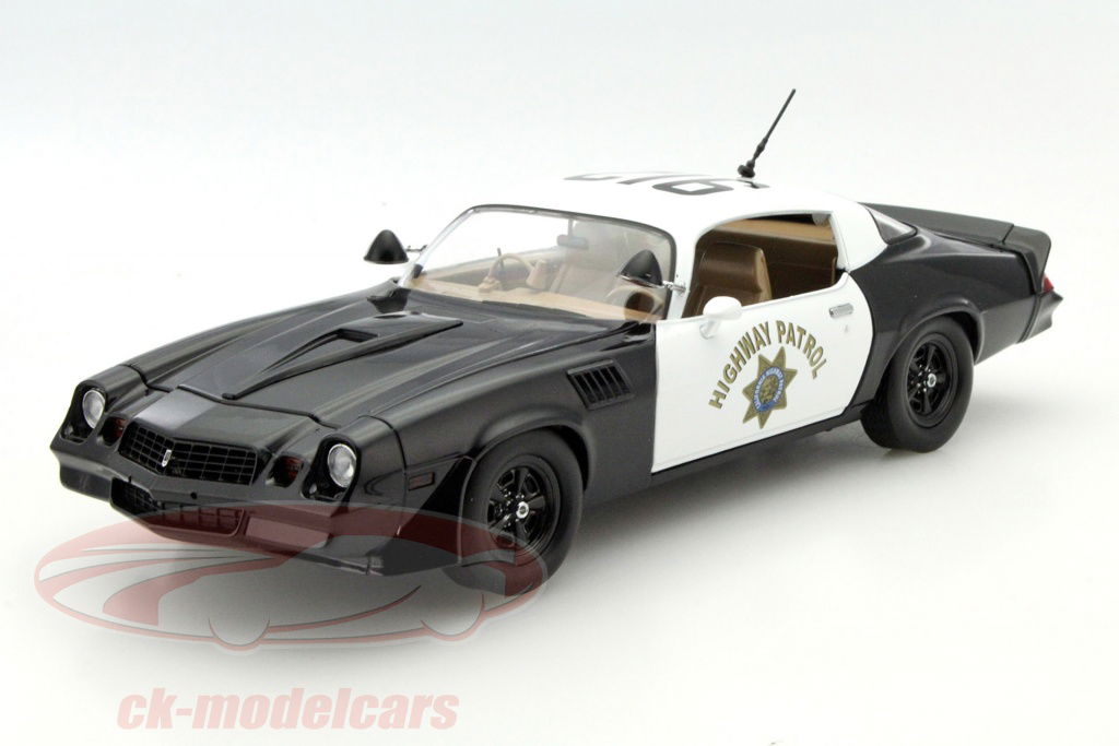 KERA ケラ 2009年 1～11月号 Vol.126～135 Greenlight 1:18 Chevrolet Camaro Z/28 Highway Patrol Year