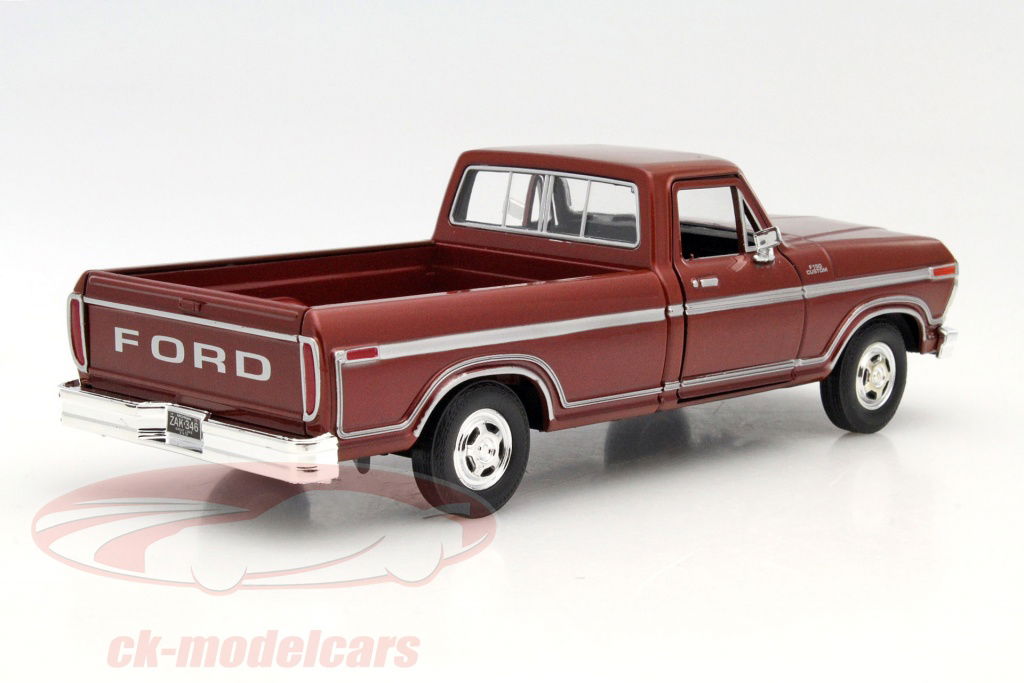 MotorMax 1:24 Ford F-150 Custom Year 1979 copper 79346 model