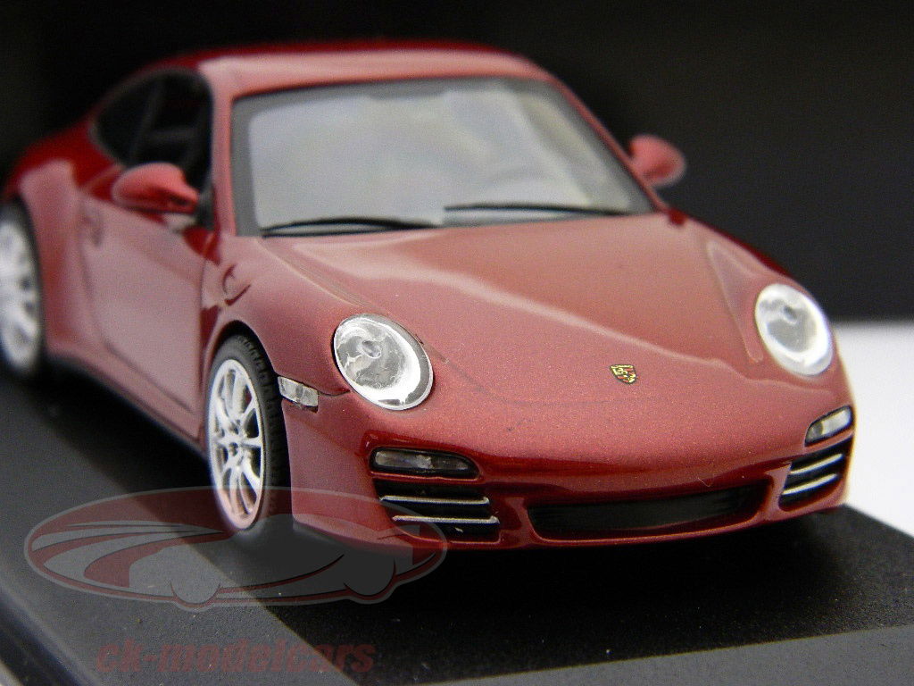 Minichamps 1:43 Porsche 911 (997 MKII) Carrera 4s 2008 red