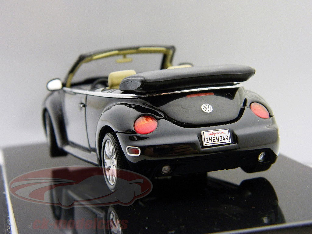 AUTOart 1:43 フォルクスワーゲンニュービートルコンバーチブル