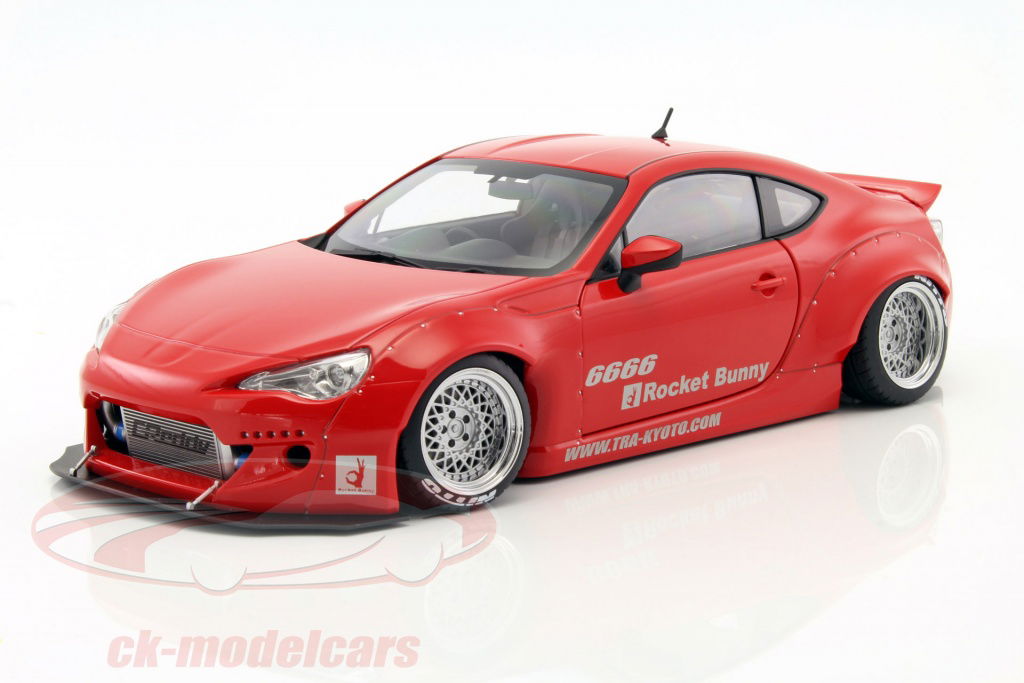 autoart-1-18-rocket-bunny-toyota-86-red-silver-78757/