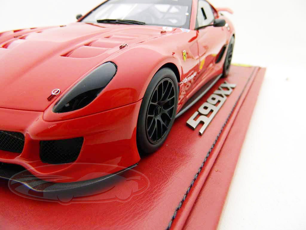 BBR Models 599XX レッド 1/18 2010 120台限定 CE 1:18 Ferrari 599XX Evolution Puma Resin Car Model Color
