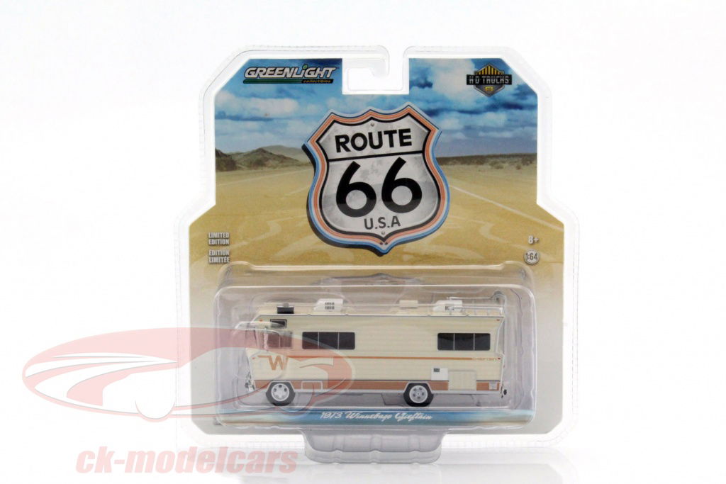 greenlight-1-64-winnebago-chieftain-annee-de-construction-1973-beige-33080a/