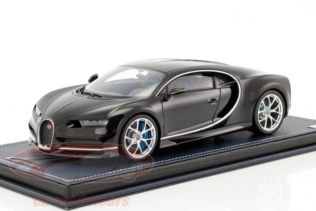 mr-models-1-18-bugatti-chiron-schwarz-metallic-mit-vitrine-bug06c/