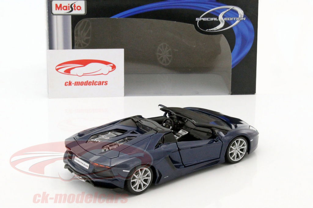 Maisto 1:24 Lamborghini Aventador LP 700-4 Roadster dark