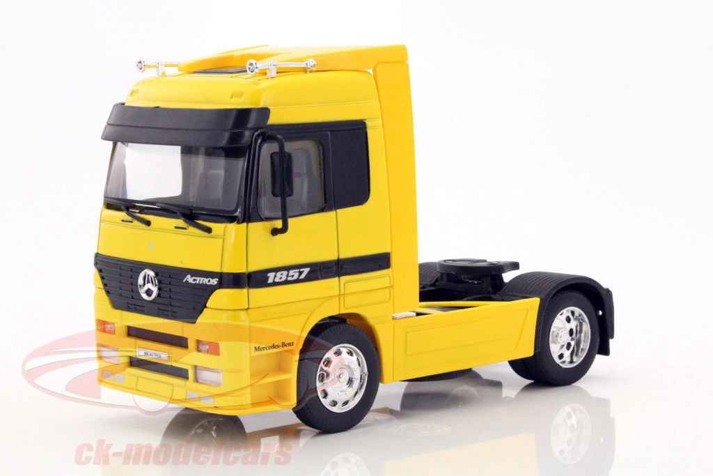 welly-1-32-mercedes-benz-actros-4x2-jaune-32280y/