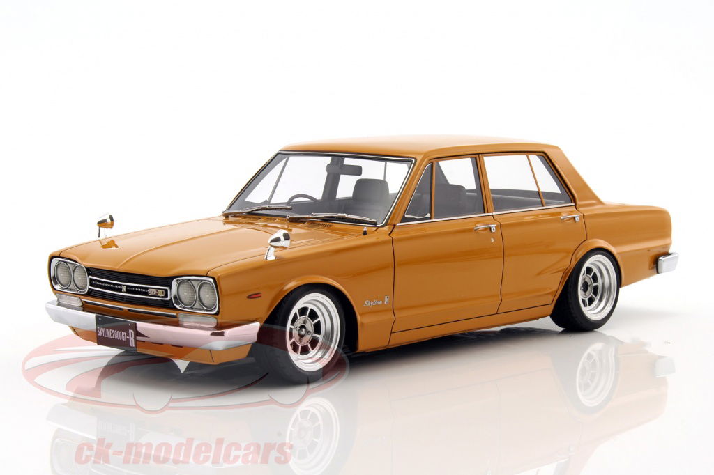 Ignition Model 1:18 Nissan Skyline 2000 GT-R (PGC10) brown