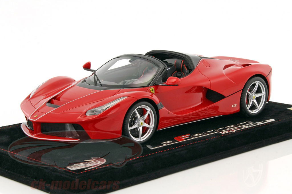 bbr-models-1-18-ferrari-laferrari-aperta-2016-p18135c/