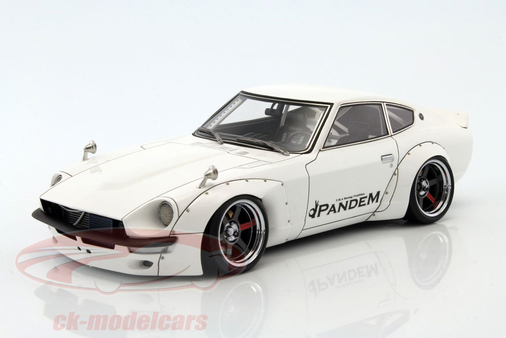 激レア！新品イグニッションモデル 1/18 PANDEM S30 Z オレンジ❷ 激レア 新品 イグニッションモデル 1/18 PANDEM S30 Z オレンジ