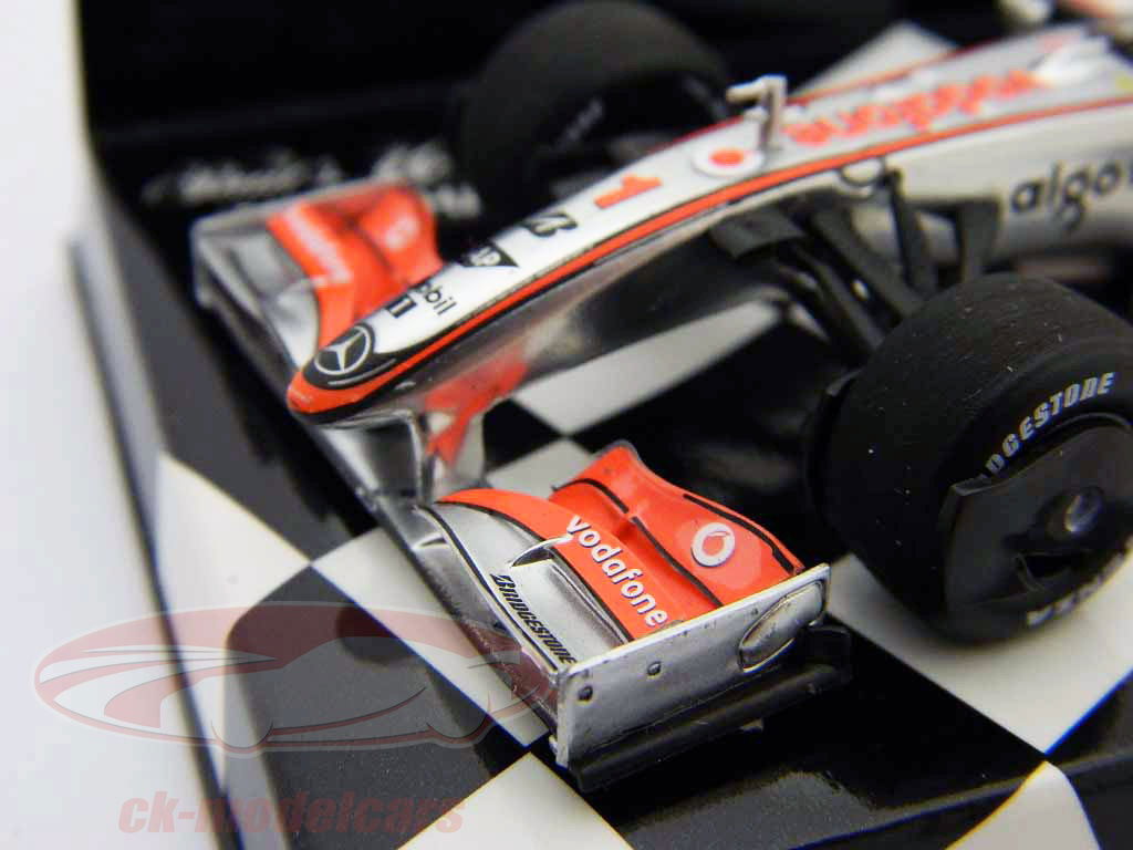 ミニカー F1 McLaren MP4-24 L. HAMILTON 2009 1/43 MINICHAMPS B66960038 Scale 1/43 | McLAREN F1 MERCEDES MP4/24
