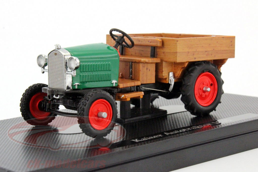 dongguan-1-43-kaiser-autotracteurs-annee-de-construction-1945-vert-46314-01/