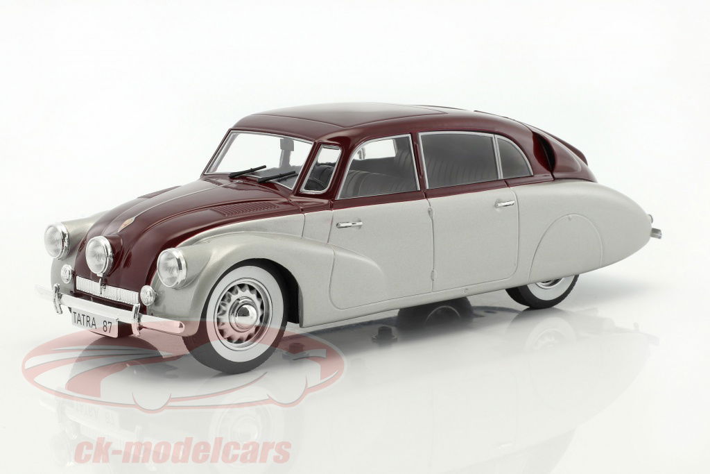 modelcargroup-1-18-tatra-87-modelcar-group-mcg18067/
