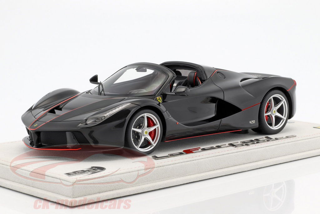 bbr-models-1-18-ferrari-laferrari-aperta-p18135a1v/