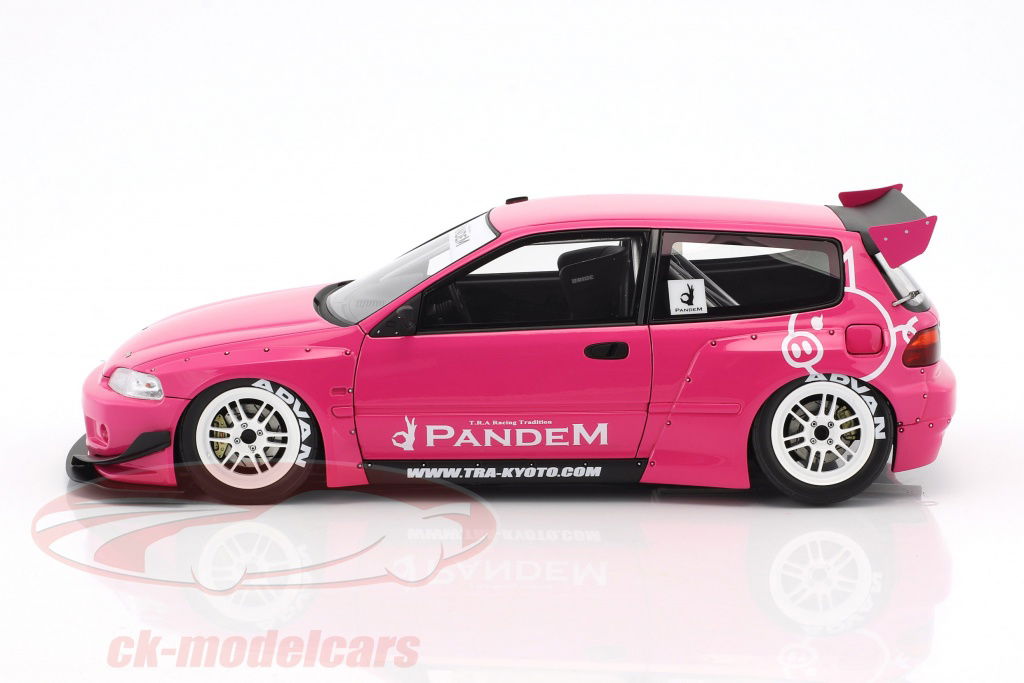 Ignition Model 1:18 Pandem Civic (EG6) ピンク IG1052 モデル