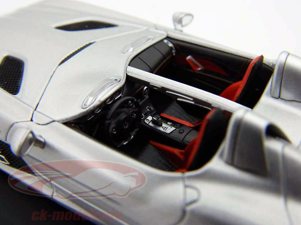 ミニカー Mercedes-Benz SLRMCLAREN 1:43 MINICHAMPS 1/43 Minichamps Mercedes Benz SLR McLaren 2004 Silver 436