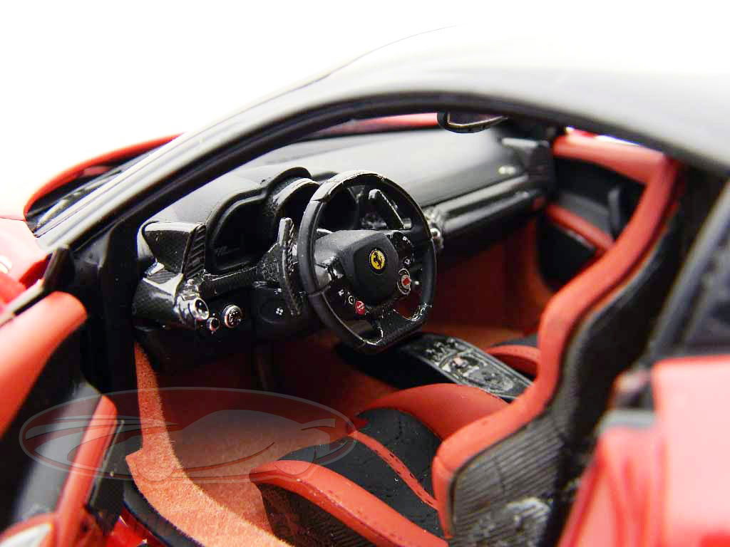 HotWheels Elite 1:18 Ferrari 458 Italia racing configuration