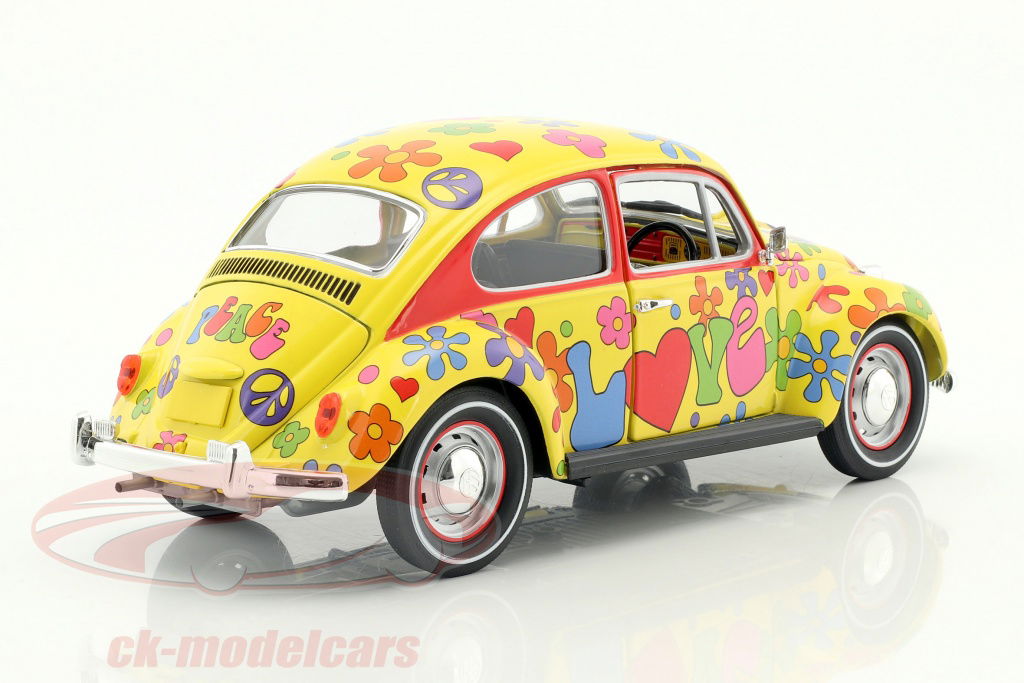 Volkswagen Beetle (1967) イエロー Amazon.com: KiNSMART - 1967 Volkswagen Classic Beetle 5 Inch
