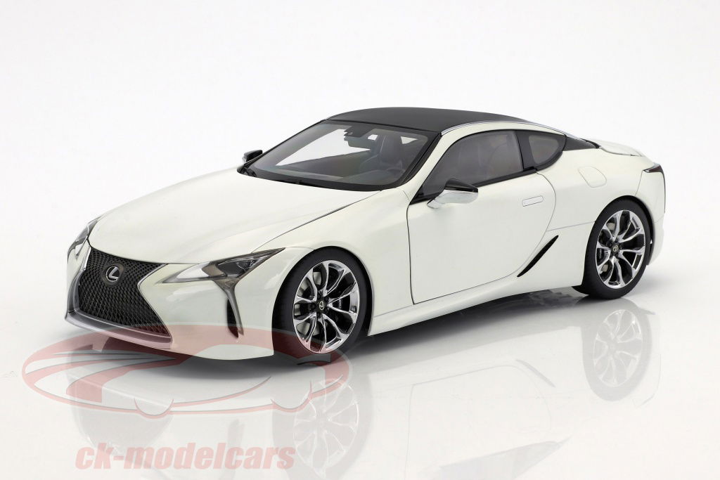 autoart-1-18-lexus-lc-500-annee-de-construction-2018-blanc-78846/