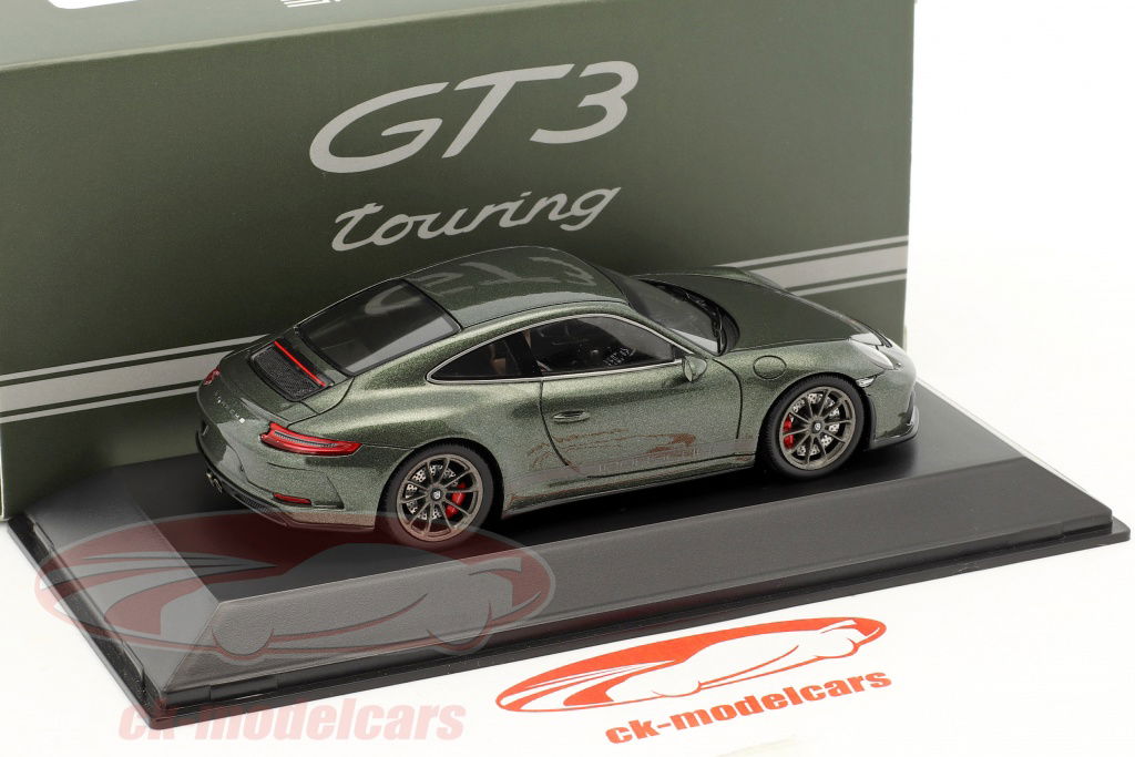 ミニチャンプス　Porsche 911 GT3 Touring 1/43 グレー Amazon.com: 1:43 Porsche GT3 Touring Silver 2023 : Arts