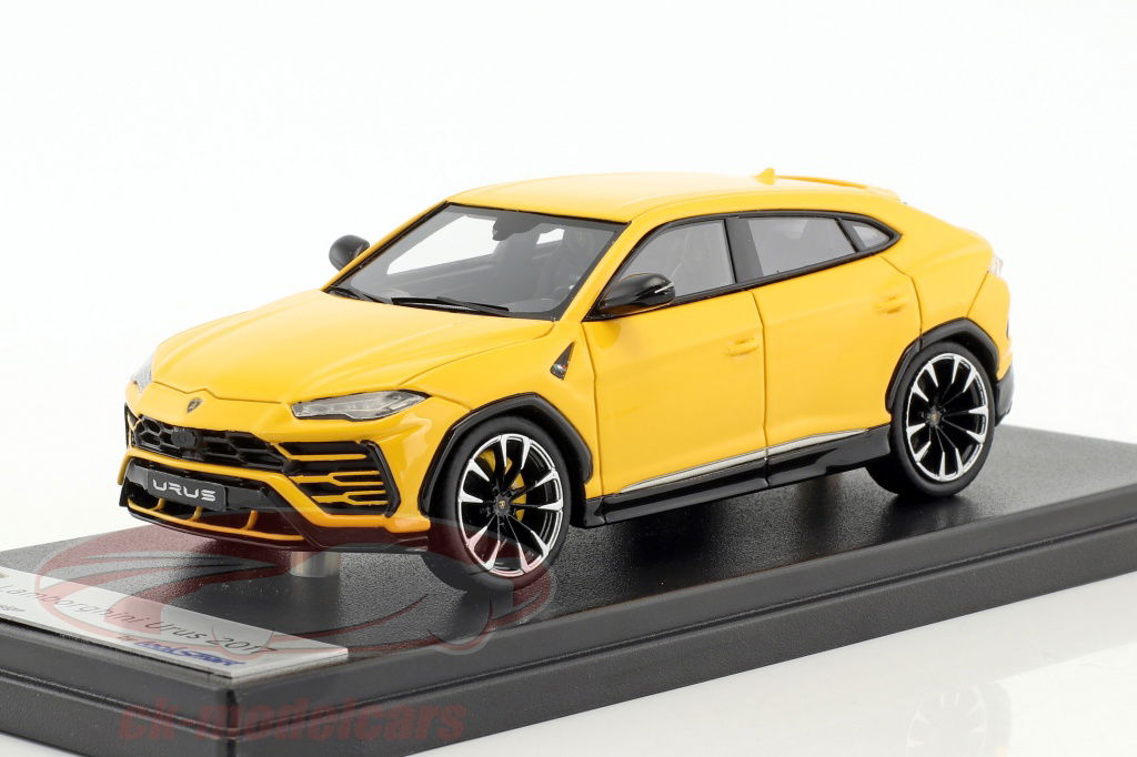 looksmart-1-43-lamborghini-urus-ano-de-construccion-2017-amarillo-ls484a/