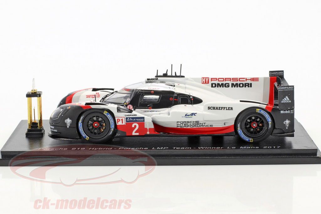 ミニカー Spark 1/43 Porsche 919 Hybrid LM 2017 Spark 1:43 Porsche 919 Hybrid with Trophy #2 Winner 24h