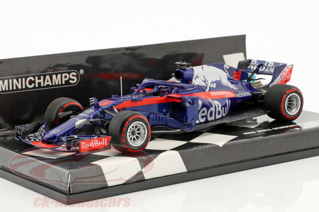 MINICHAMPS Scuderia Toro Rosso STR2 限定版 Minichamps 1:43 Sebastian Vettel Toro Rosso STR2 #19 4th