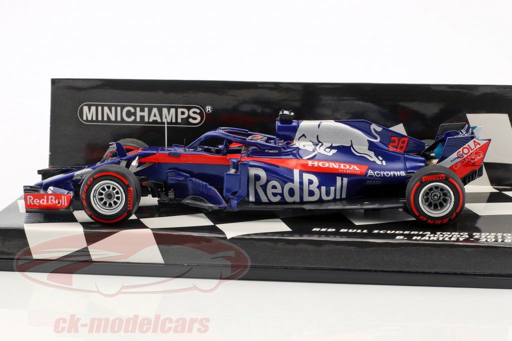 Minichamps 1:43 Brendon Hartley Scuderia Toro Rosso STR13