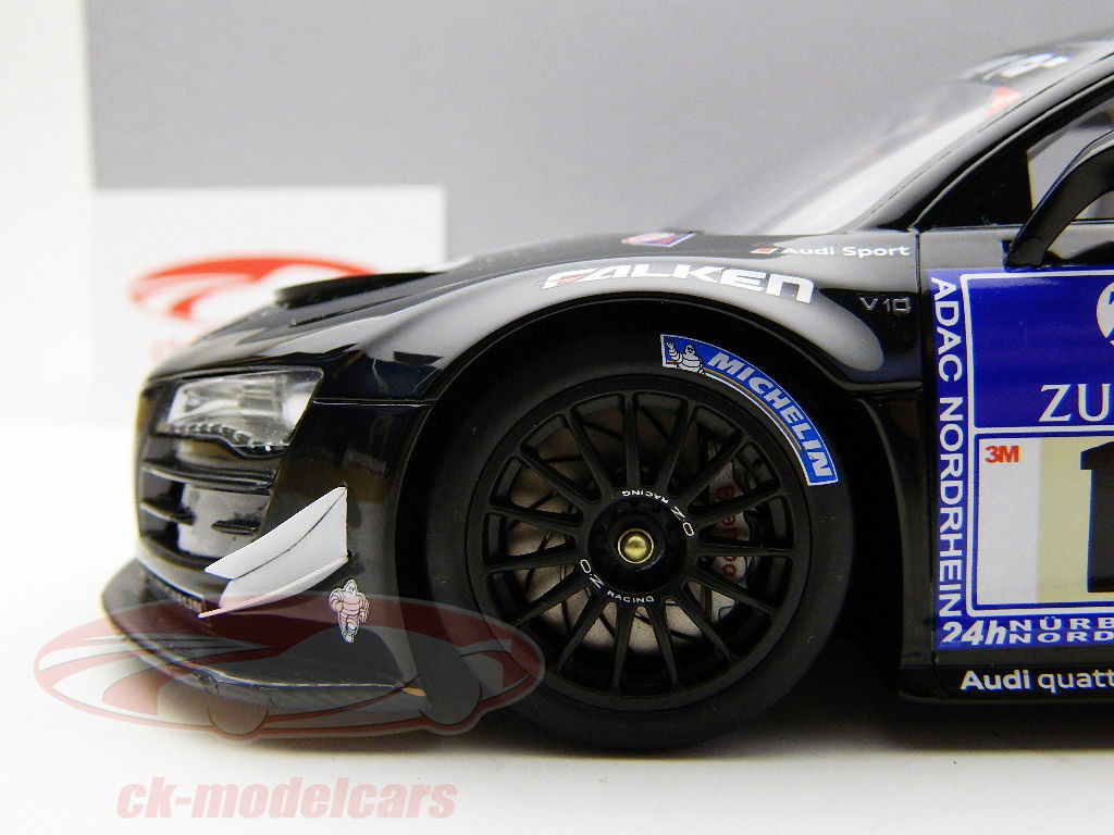 Spark 1:18 アウディR8 LMS＃17プレイステーション24時間