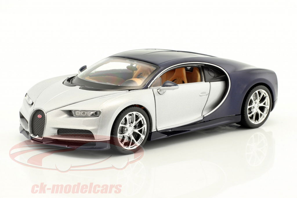 welly-1-24-bugatti-chiron-annee-de-construction-2017-argent-bleu-24077sb/