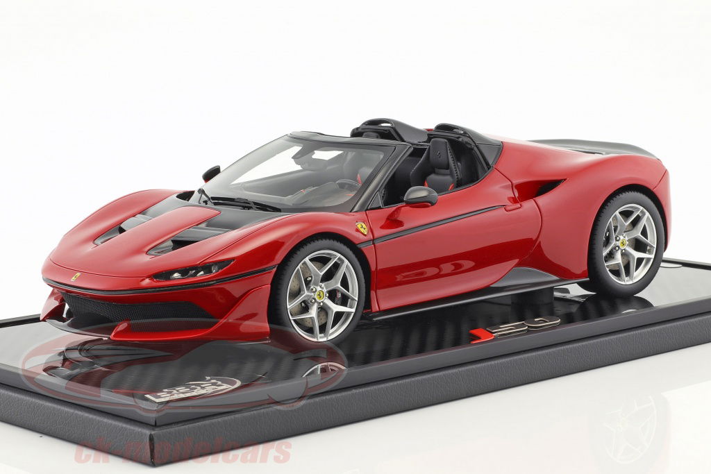 bbr-models-1-18-ferrari-j50-roadster-bouwjaar-2016-tristrato-rood-p18156f/