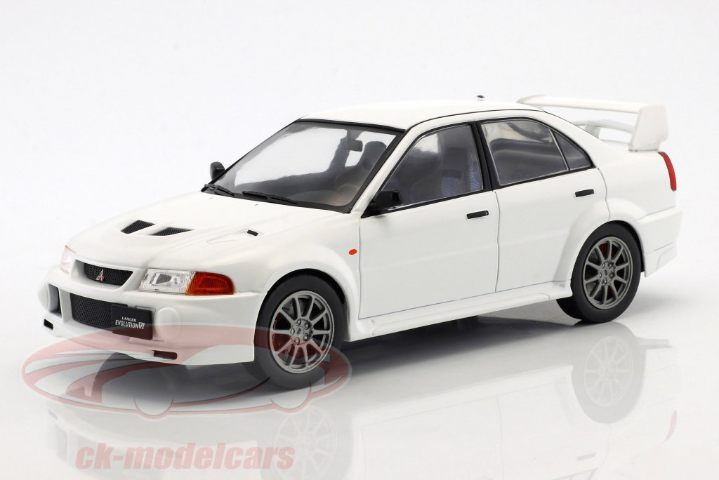 ixo-1-18-mitsubishi-lancer-rs-evolution-vi-1998-18cmc013/