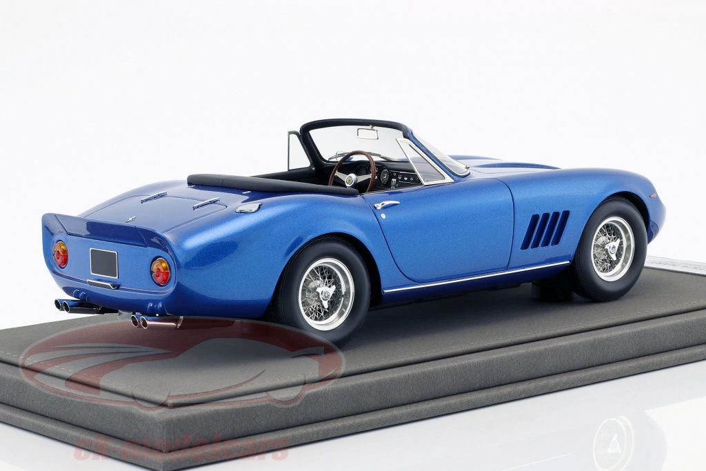 BBR Models 1:18 Ferrari 275 GTS/4 N.A.R.T Year 1967 Steve