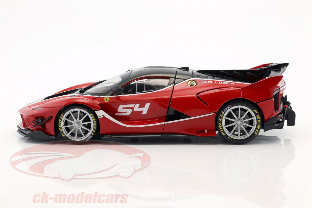 Bburago 1:18 Ferrari FXX-K Evoluzione #54 red Signature 18
