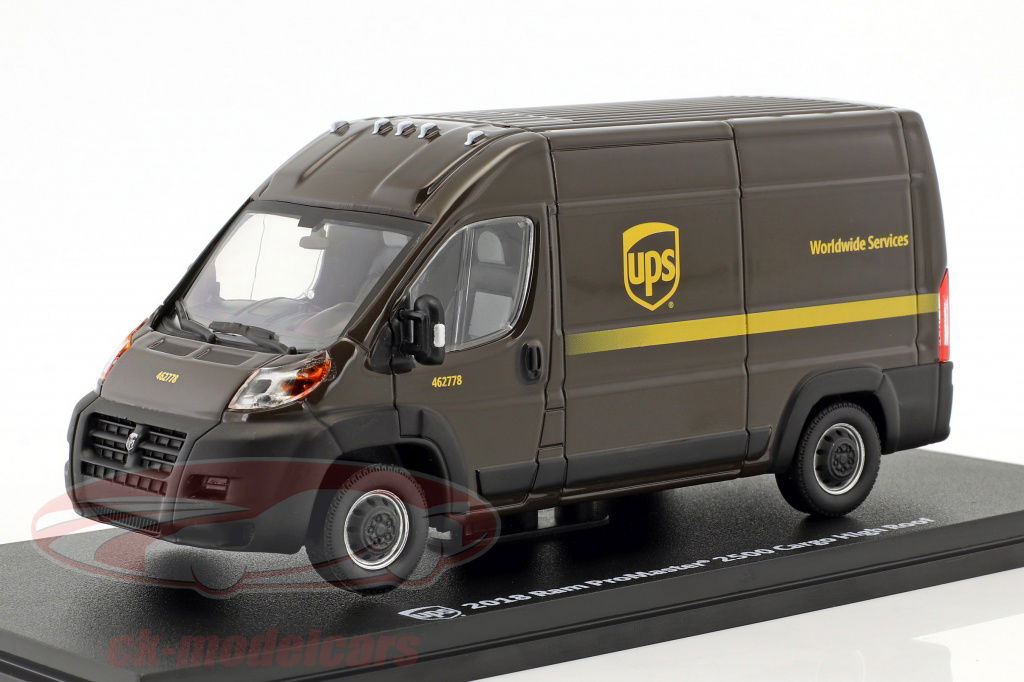 greenlight-1-43-ram-promaster-2500-cargo-ups-2018-86156/