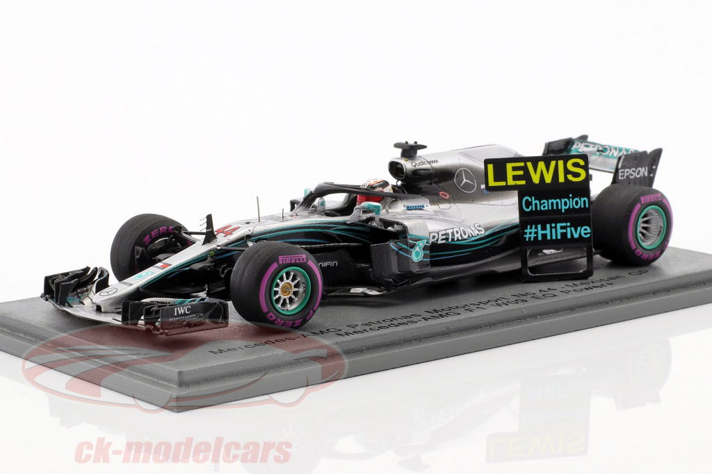 Mercedes-AMG W09 EQ Power+ 1/43 限定版 71DQzW1RsjL._UF350,350_QL50_.jpg