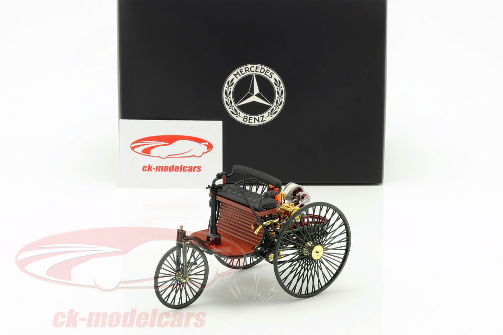 Norev 1:18 1886緑完成モデルに建てられたメルセデスベンツ