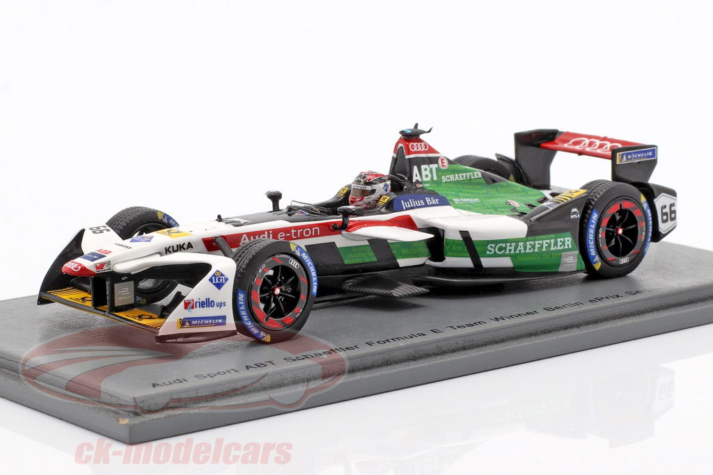spark-1-43-daniel-abt-audi-e-tron-fe04-no66-winner-berlin-eprix-formula-e-2017-18-s5931/