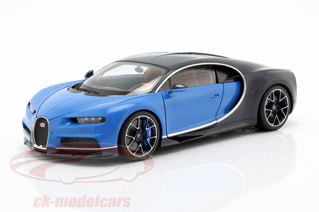 autoart-1-18-bugatti-chiron-2017-french-racing-atlantic-70993/