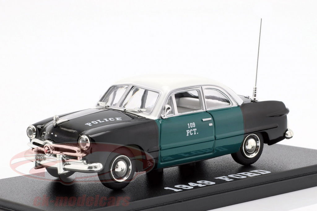 greenlight-1-43-ford-nypd-1949-86165/