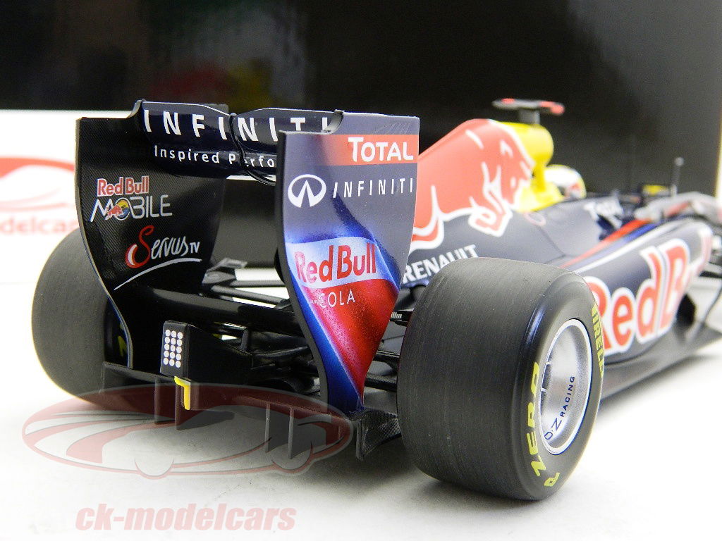 【送料込】 MINICHAMPS ミニチャンプス RB7 ベッテル 1/18 Minichamps 1:18 Sebastian Vettel Red Bull RB7 Formula 1