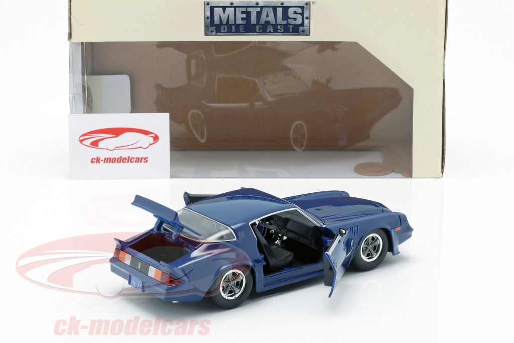 Jadatoys 1:24 Billy's Chevy Camaro Z28 with collector coin