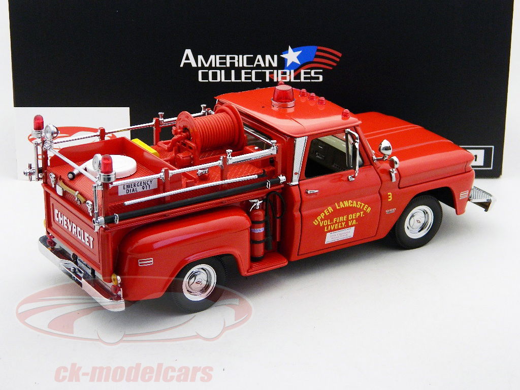 Sun Star Models 1:18 Chevrolet C-20 Fire Truck Bj. 1965 1383