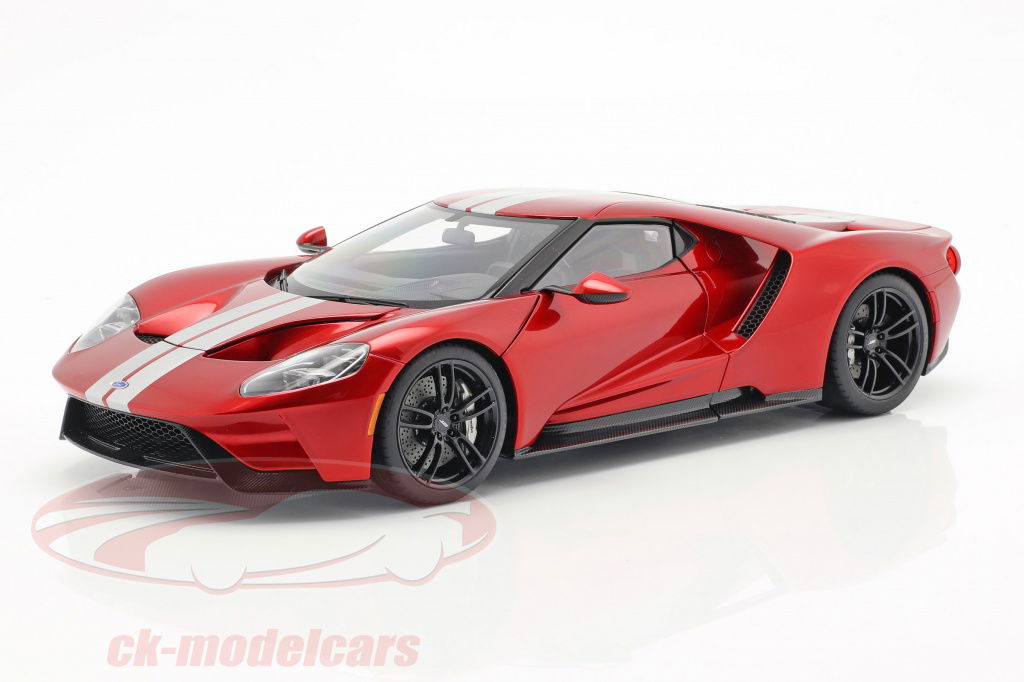 autoart-1-18-ford-gt-year-2017-liquid-red-silver-72943/