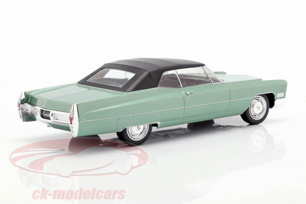 ミニカー　1/18 Cadillac Deville Convertible 1967(ブルーメタリック) [KKDC180318] Amazon | KK-Scale 1/18 キャデラック ドゥビル コンバーチブル