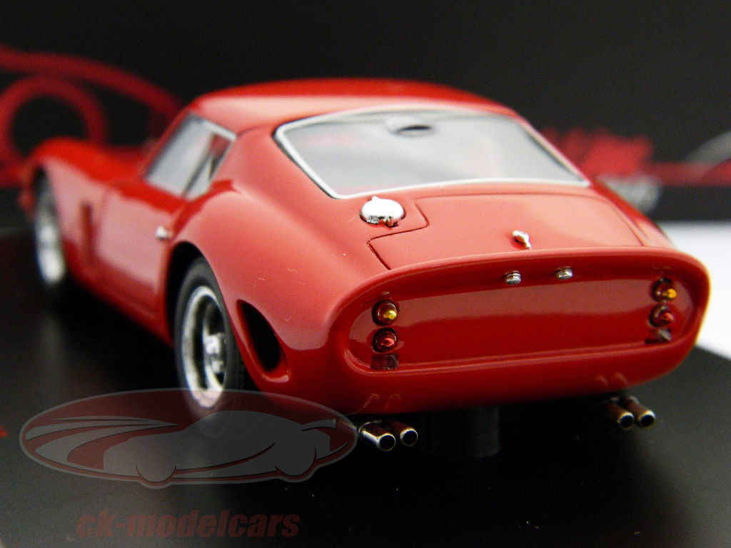 Spark、スパーク1/43　ザウバーC34フェラーリ Amazon | 【】1/43 Spark ザウバー フェラーリ C34#12 F.ナッセ