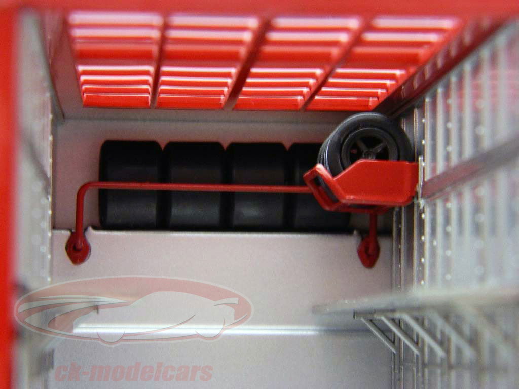 約40cmフェラーリ F1 トランスポーター 1/43 オールドカーズ（赤箱） 約40cmフェラーリ F1 トランスポーター 1/43 オールドカーズ（赤