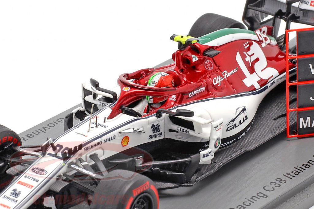 Spark 1:43 アントニオ・ジョヴィナッツィアルファロメオ